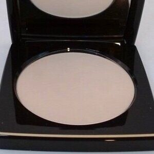 Bobbi Brown - Sheer Finish Pressed Powder, Soft‎ Porcelain BNIB